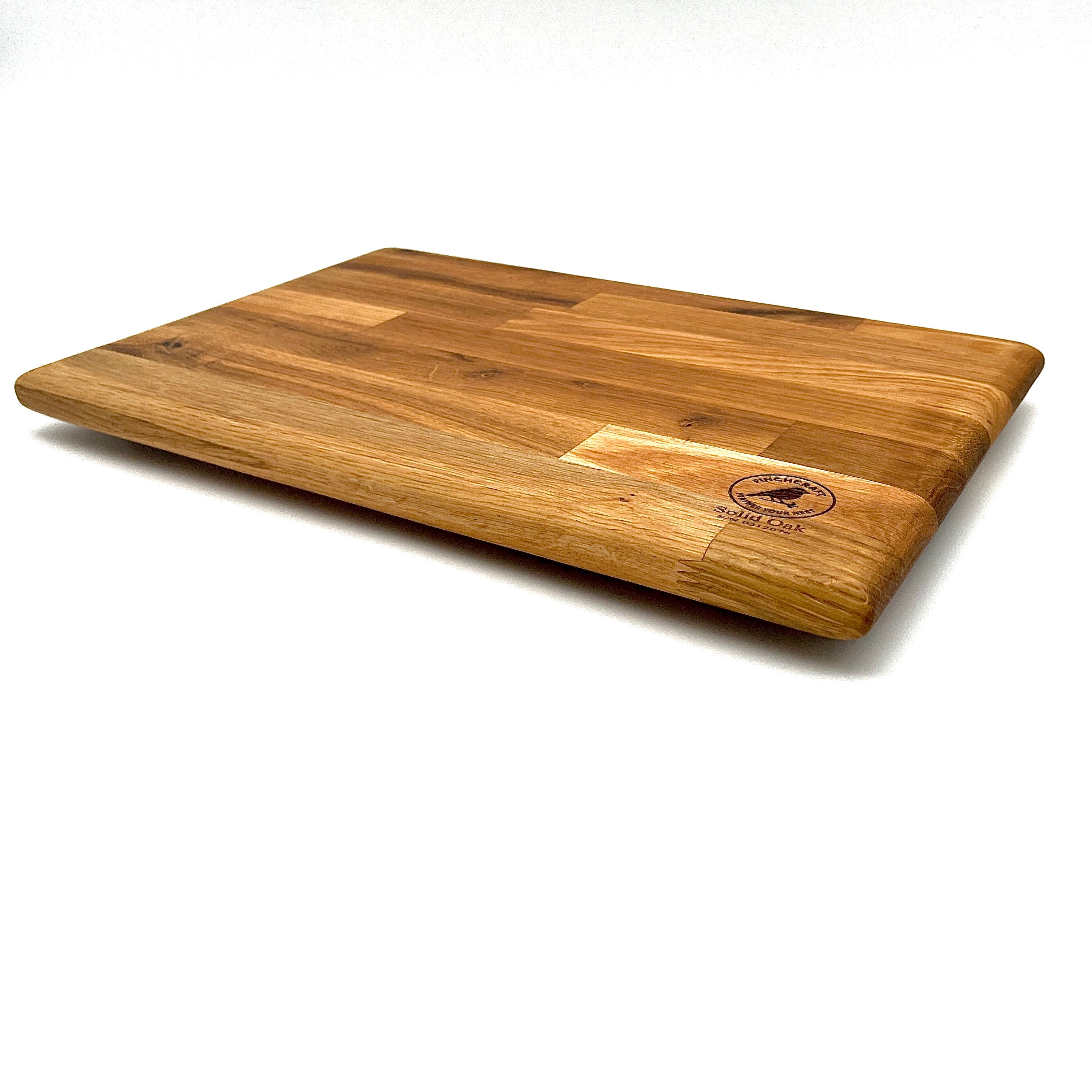 FinchCraft® Solid Oak Chopping Board with Slip-Resistant Feet